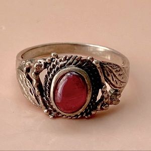 Sterling silver Garnet Stone Ring